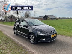 Volkswagen Polo - 1.4 TDI BlueMotion | Navigatie | Clima | PDC v+a | Cruise contro
