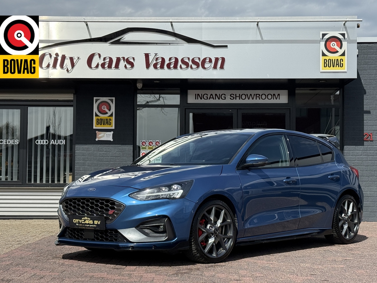 Ford Focus - 2.3 EcoBoost Performance ST-3 280 pk apple carplay recaro stoelen B&O xenon climate ctr ha - AutoWereld.nl