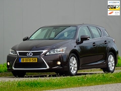 Lexus CT 200h - Luxury Sport | Leer | Navi | NL | Trekhaak |