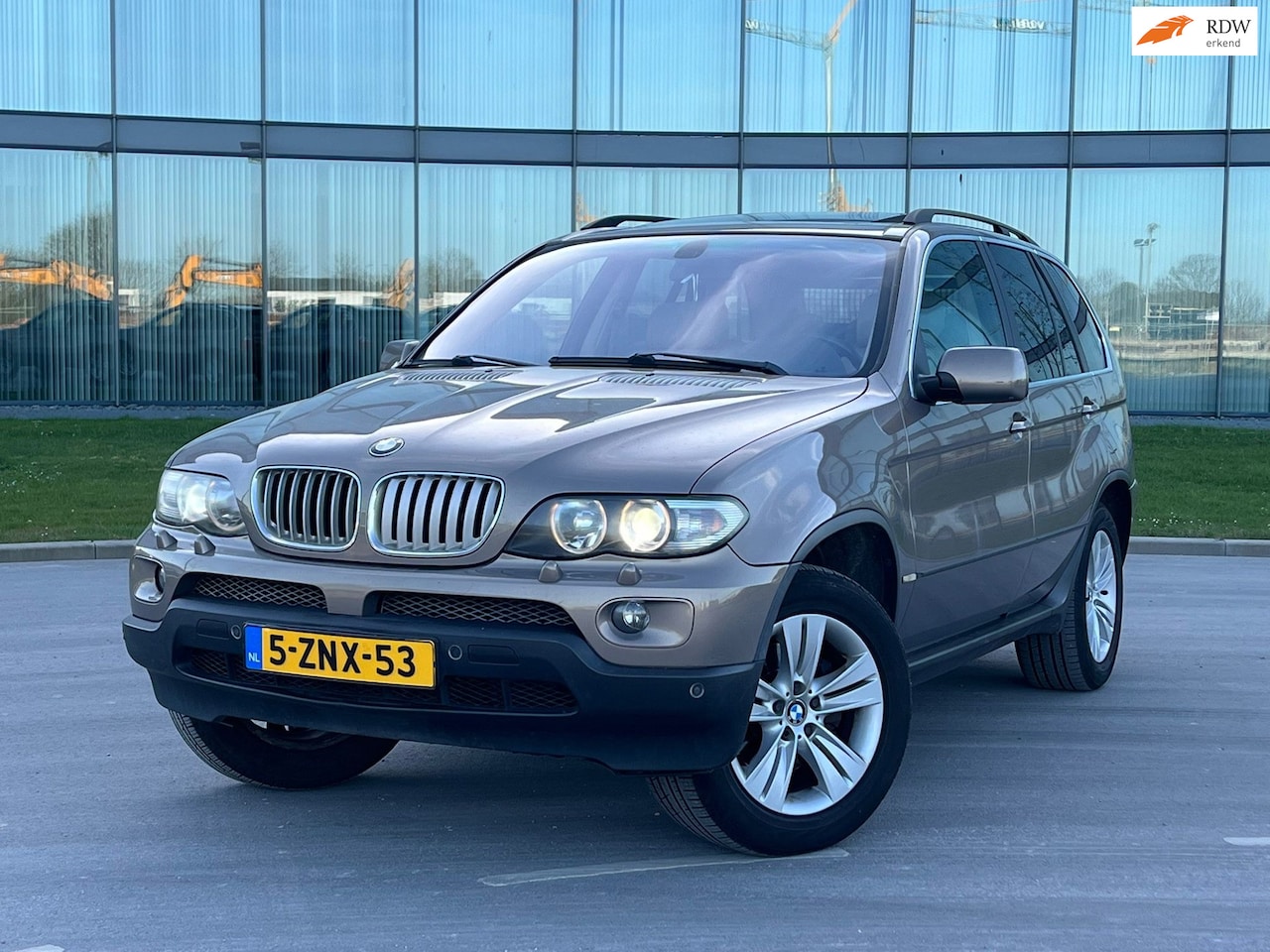BMW X5 - 4.4i M-PAKKET AUTOMAAT SCHUIFDAK XENON - AutoWereld.nl
