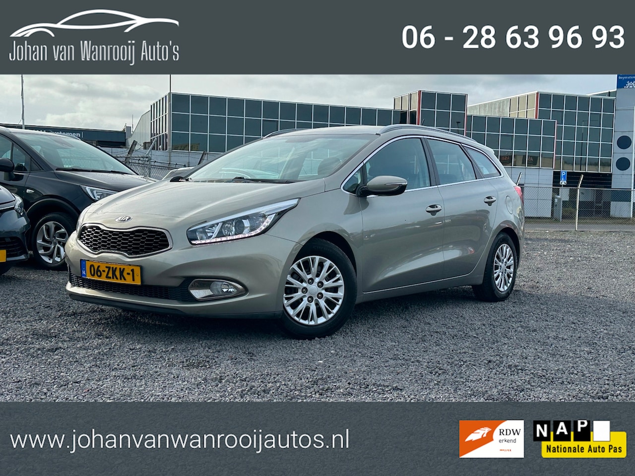 Kia Cee'd Sportswagon - 1.6 GDI Plus Pack/NAVI/CAMERA/NW APK - AutoWereld.nl