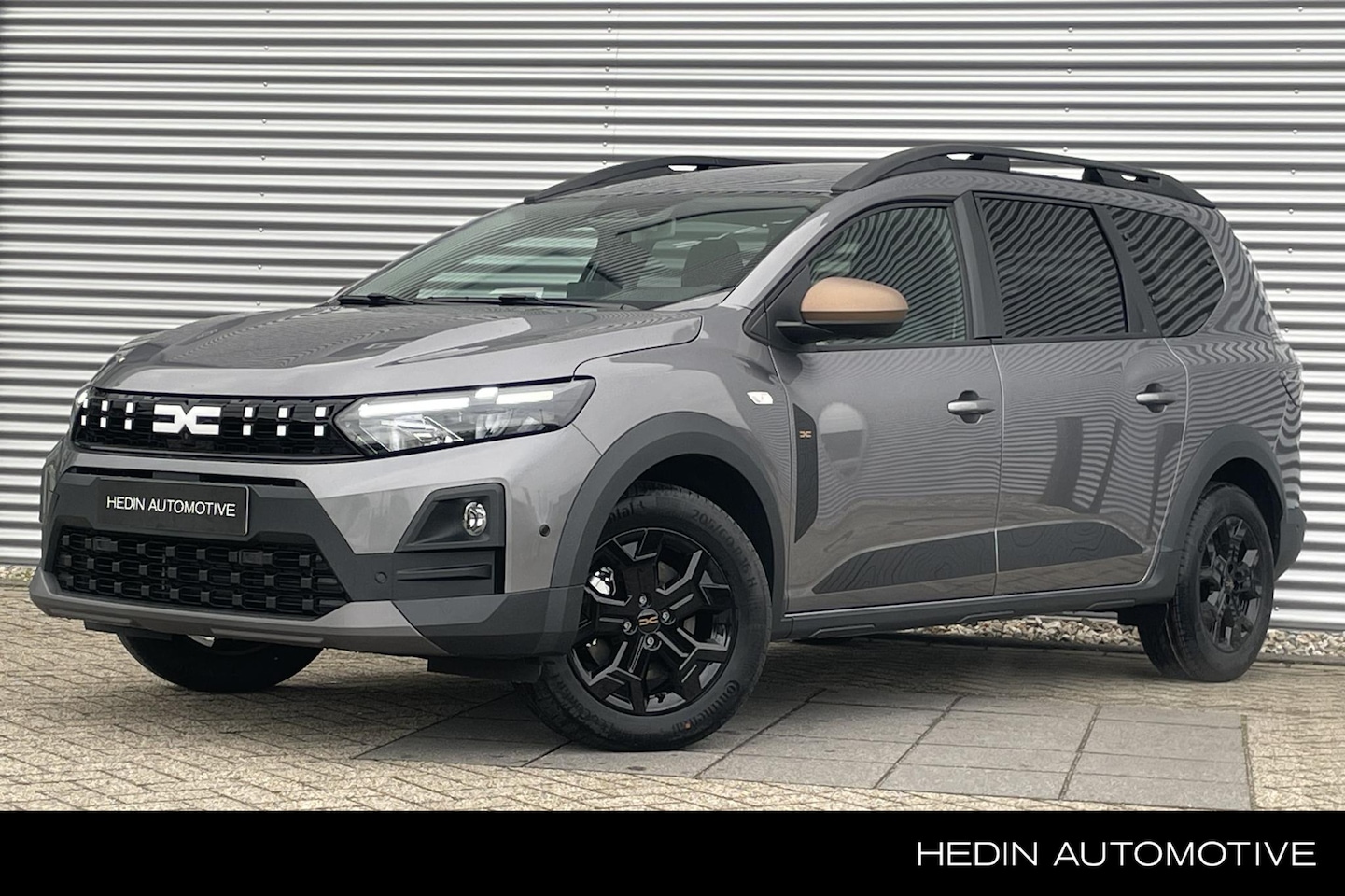 Dacia Jogger - hybrid 155 limited edition 7p. | Stuur/Stoelverwarming | Rondomzicht camera | Achteruitrij - AutoWereld.nl