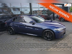 Alfa Romeo Giulia - 2.0T Super, Xenon, Led, Leder, Navi, Clima, 19 inch