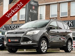 Ford Kuga - 1.5 Titanium PANO CRUISE TREKHAAK STOELVERW HALF LEDER