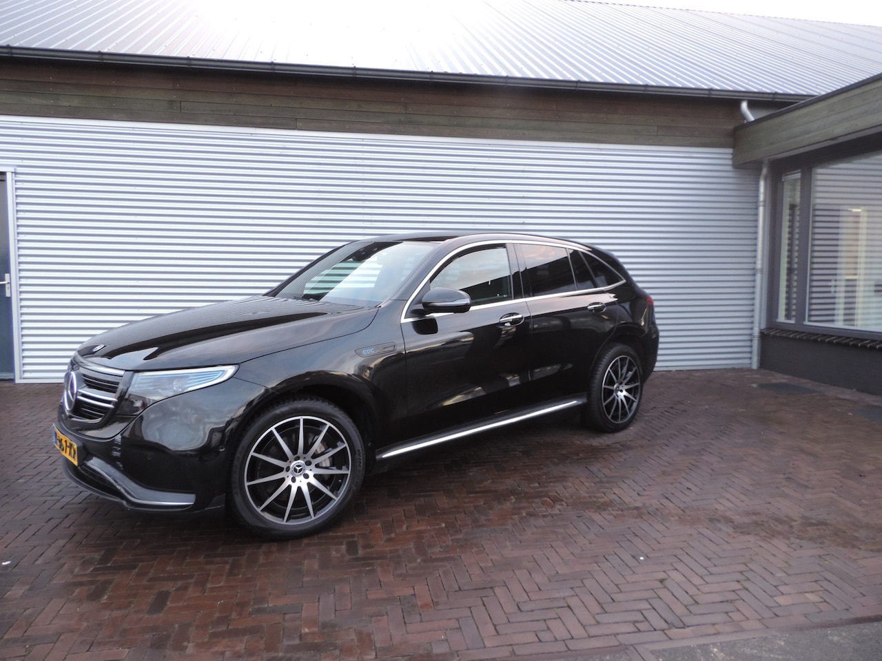 Mercedes-Benz EQC - 400 4MATIC Business Solution AMG 400 4MATIC Business Solution AMG 80 kWh - AutoWereld.nl