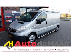 Opel Vivaro - 2.5 CDTI L2H1 Imperiaal/Camera/Cruise/Betimmering/Trekhaak