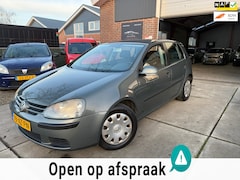 Volkswagen Golf - 1.6 FSI Trendline ||LEES TEKST|| NAP|AUTOMAAT|AIRCO|CRUISE|STOELVERWARM|ARMSTEUN|CLIMA|ELE