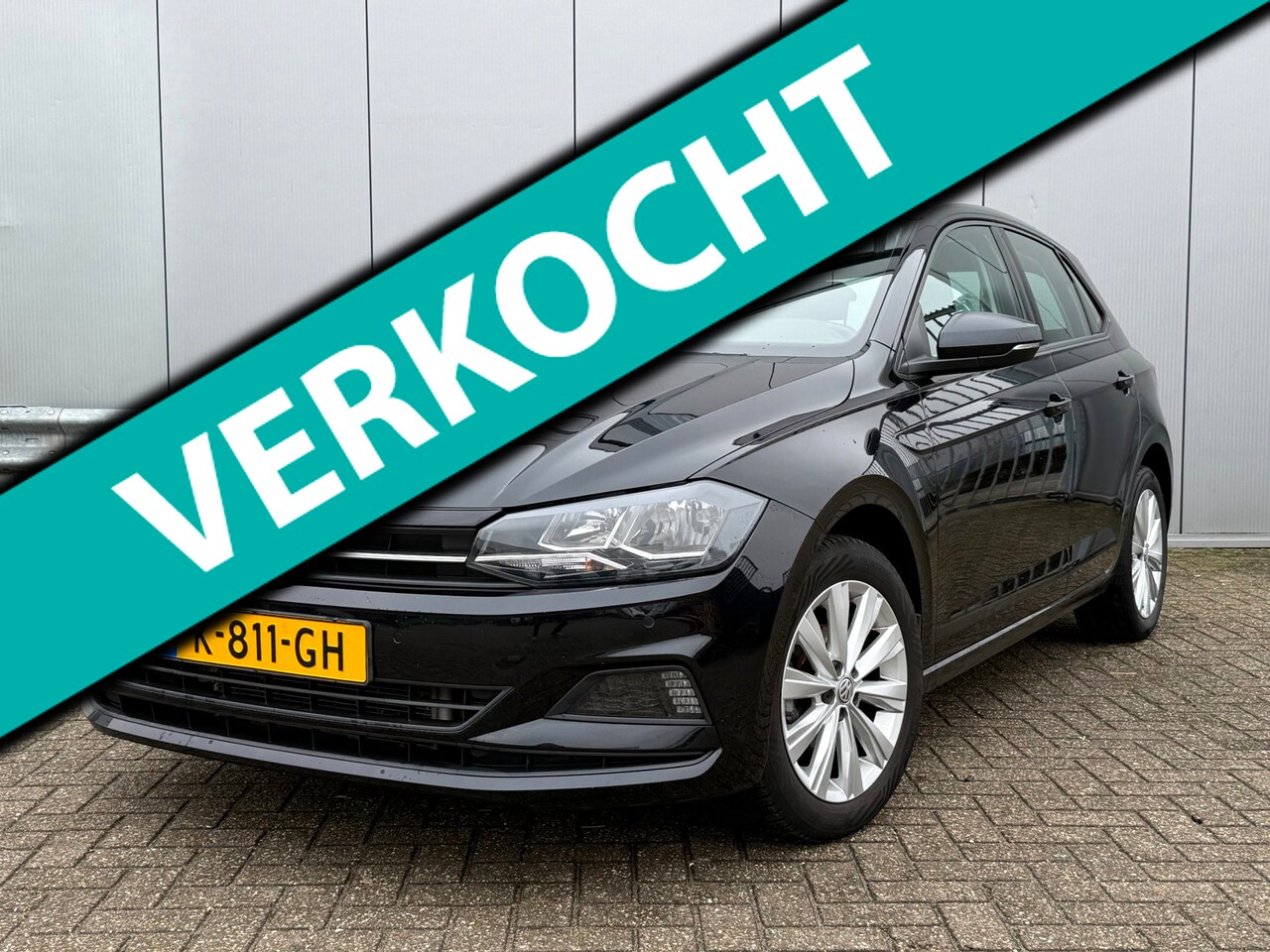 Volkswagen Polo - 1.0 TSI Comfortline Automaat | Navigatie | Climate Control | Stoelverwarming | Parkeersens - AutoWereld.nl