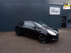 Opel Corsa - 1.4-16V Executive apk tot 31 maart 2027 distributieriem verv bij 185000 km