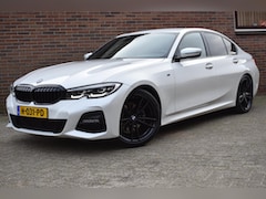 BMW 3-serie - 320i Executive Edition '20 M-pakket inruil mogelijk