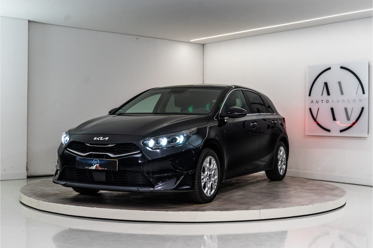 Kia Cee'd - Ceed 1.0 T-GDi DynamicPlusLine 120PK | NL AUTO+NAP | Lane | Stoel&Stuurverw. | Carplay - AutoWereld.nl