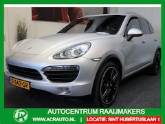 Porsche Cayenne - 3.0 V6 HYBRID 333 PK LUCHTVERING LEDER NAVIGATIE CRUISE CONTROL CLIMATE CONTROL ACHTERUITR