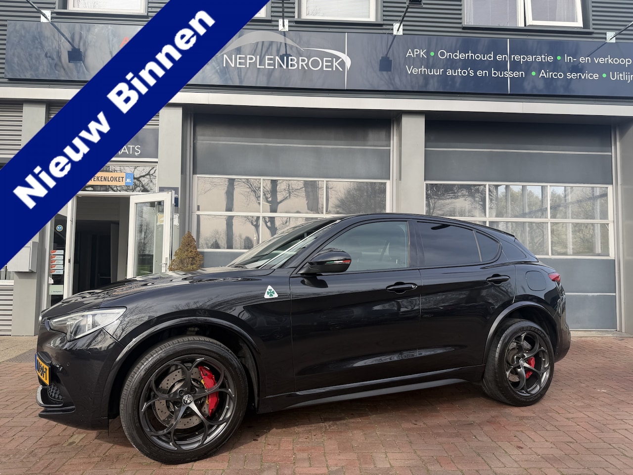 Alfa Romeo Stelvio - 2.9 V6 AWD Quadrifoglio 510 PK Adaptive Cruise Harman Kardon Keyless 20'' - AutoWereld.nl