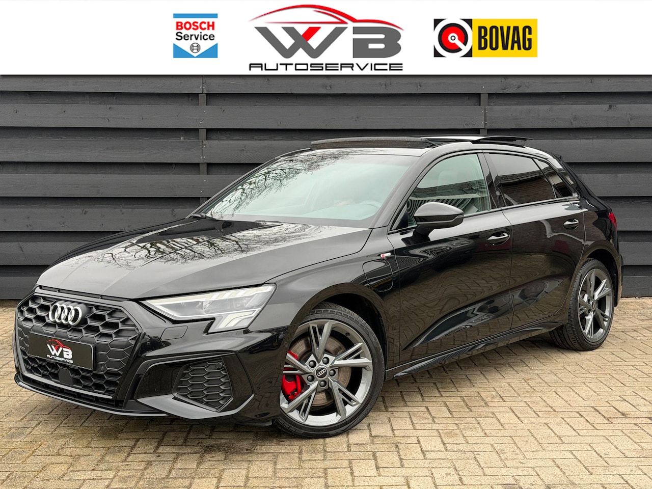 Audi A3 Sportback - 45 TFSI e S Line Competition PANO I Leder I Carplay - AutoWereld.nl