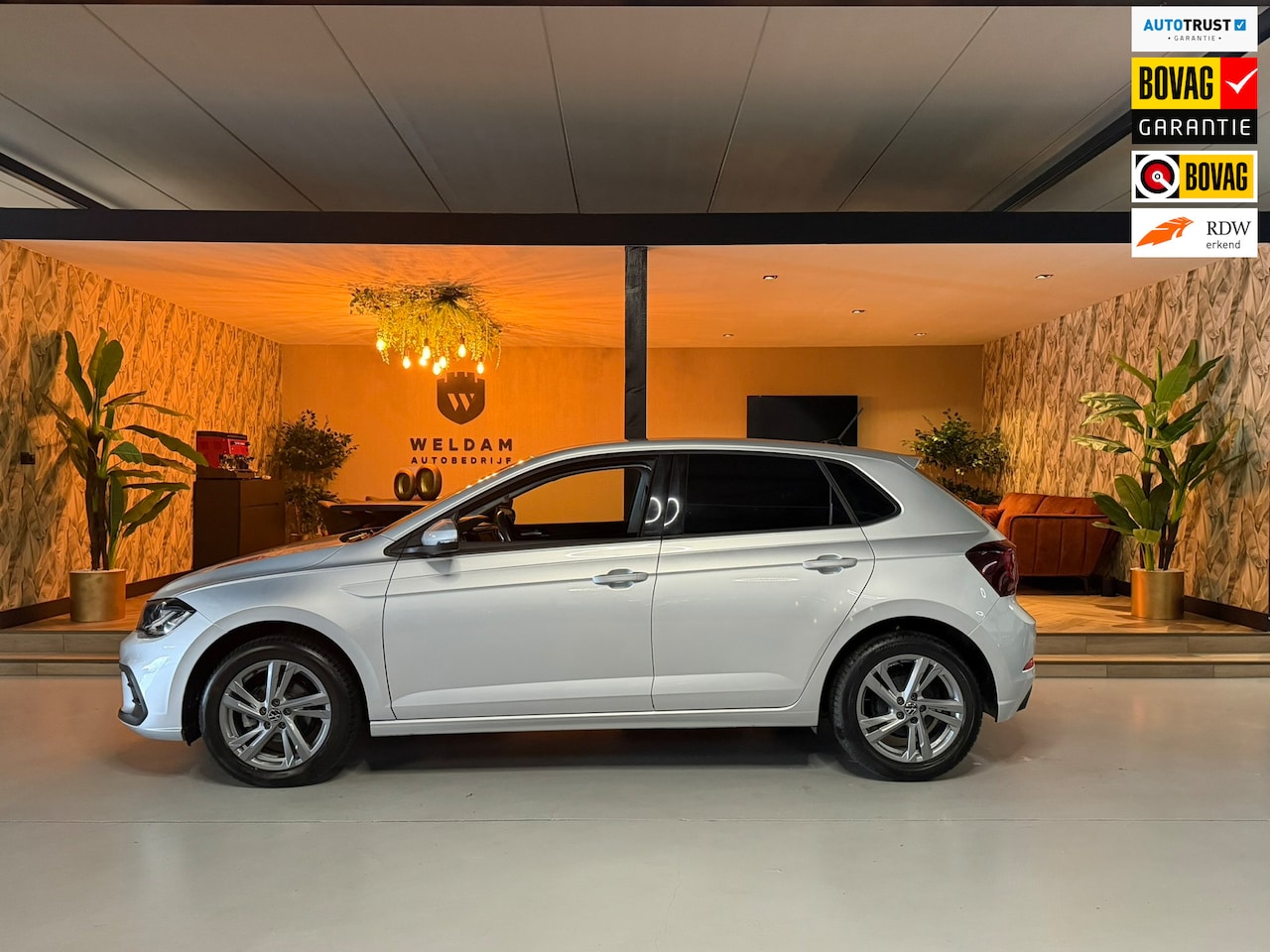 Volkswagen Polo - 1.0 TSI Life Business Garantie Carplay StoelVW Airco Adaptieve Cruise Navi Led Dab Front A - AutoWereld.nl