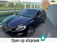 Volvo V60 - 2.0 T3 Nordic+ Clima|Trekhaak|Cruise|NAP