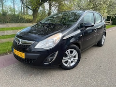 Opel Corsa - 1.2-16V Rhythm Airco. PDC