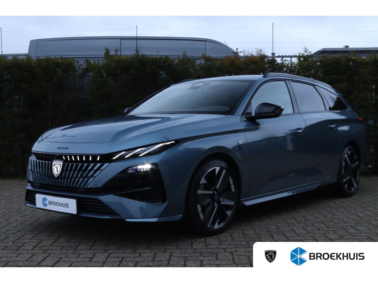 Peugeot 308 SW - 1.6 Plug-in Hybrid 195 GT | NIEUW MODEL | Alcantara | 360 Camera | Massage | Keyless | Nav - AutoWereld.nl