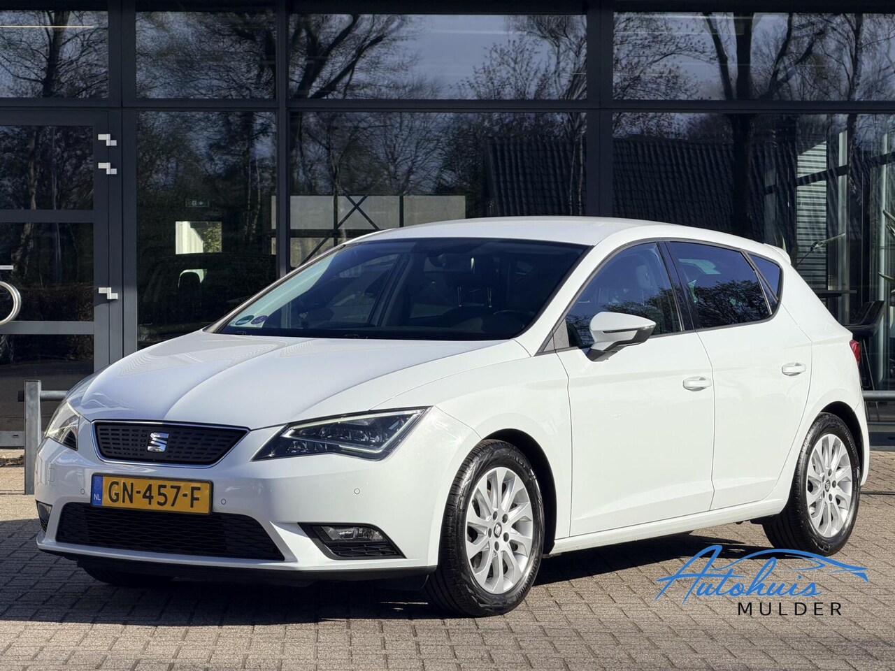 SEAT Leon - 1.0 EcoTSI Style Connect | Cruise | Led |Camera | Trekhaak - AutoWereld.nl