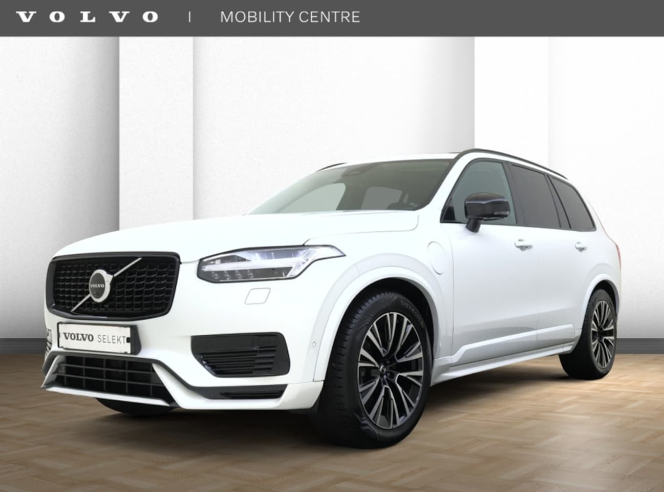 Volvo XC90 - 2.0 T8 AWD Ult. Dark | Bowers & Wilkins | Luchtvering | Trekhaak - AutoWereld.nl