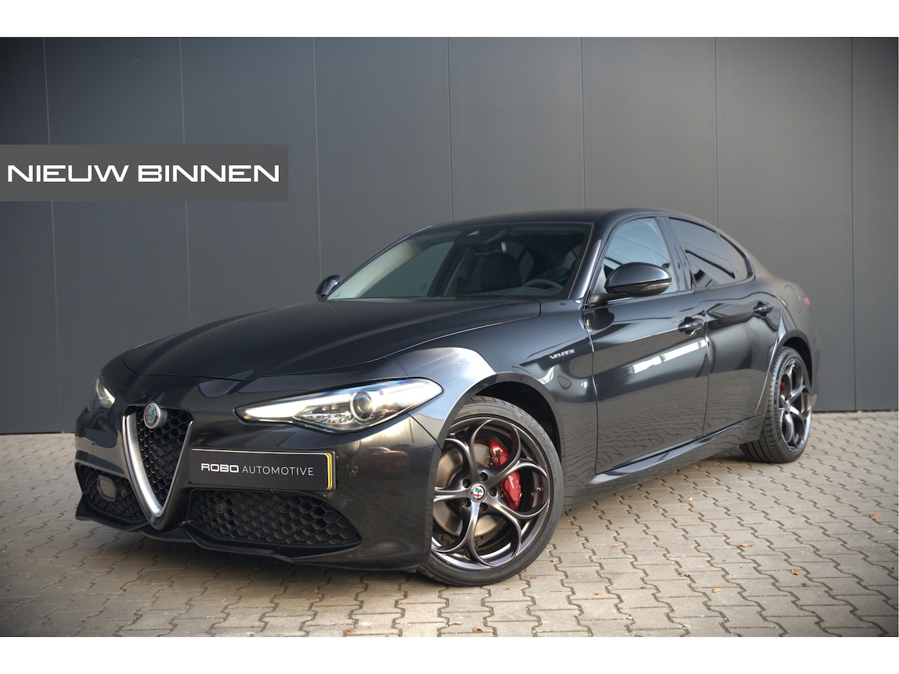 Alfa Romeo Giulia - 2.0 T AWD Veloce Q4 | Harman Kardon | Stuurverwarming | Stoelverwarming | Memory Seat | Ke - AutoWereld.nl