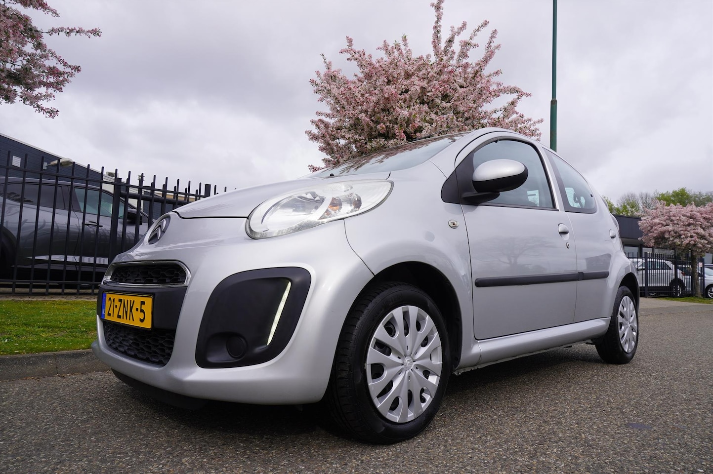 Citroën C1 - 1.0 50KW 5-DRS Collection AIRCO APK tot 31 maart 2027 - AutoWereld.nl