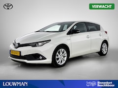 Toyota Auris - 1.8 Hybrid Black Edition | Trekhaak | NL auto | Achteruitrijcamera | Onderweg-naar-dealer