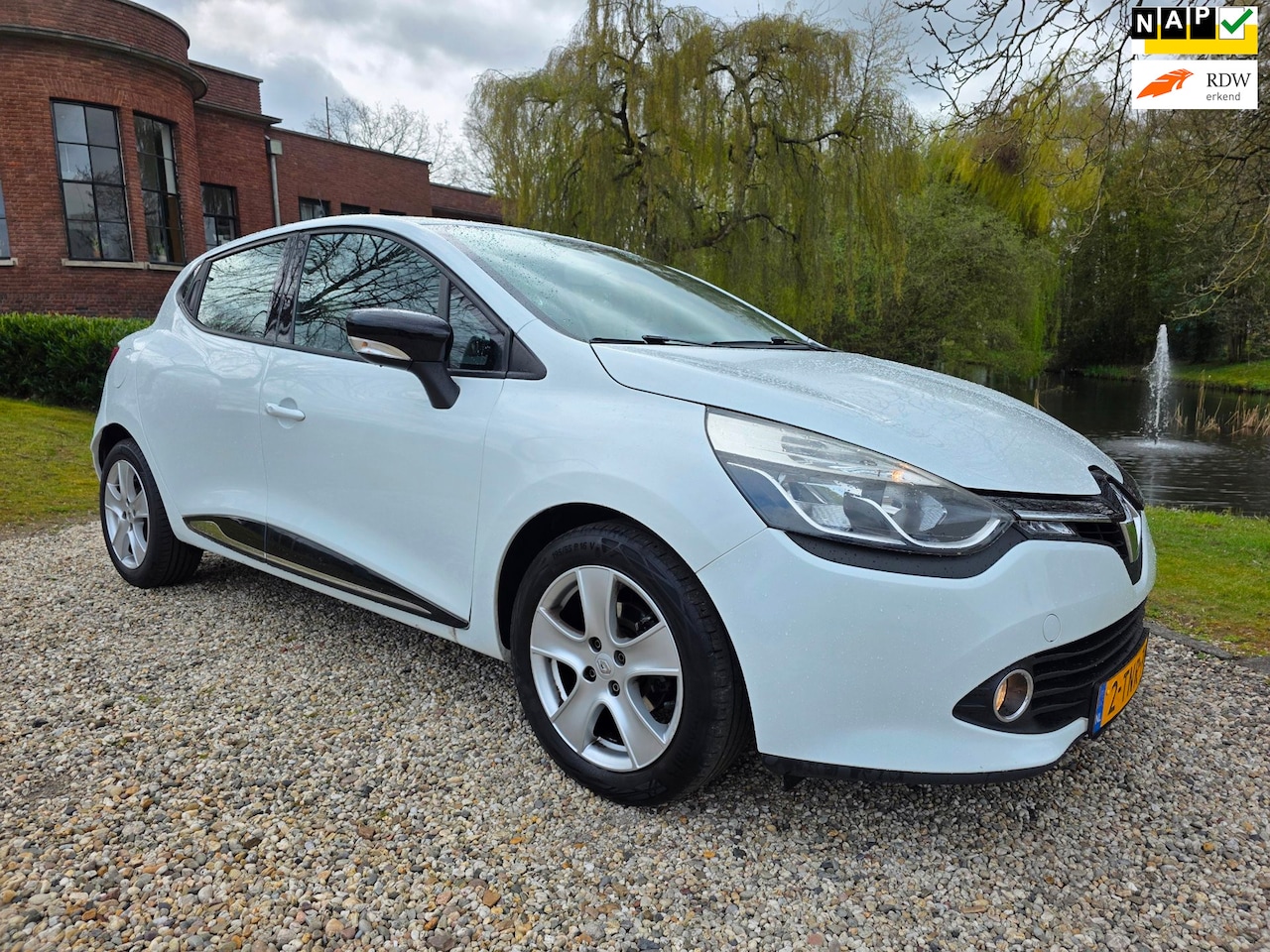 Renault Clio - 0.9 TCe Expression 5-deurs AIRCO/navi - AutoWereld.nl