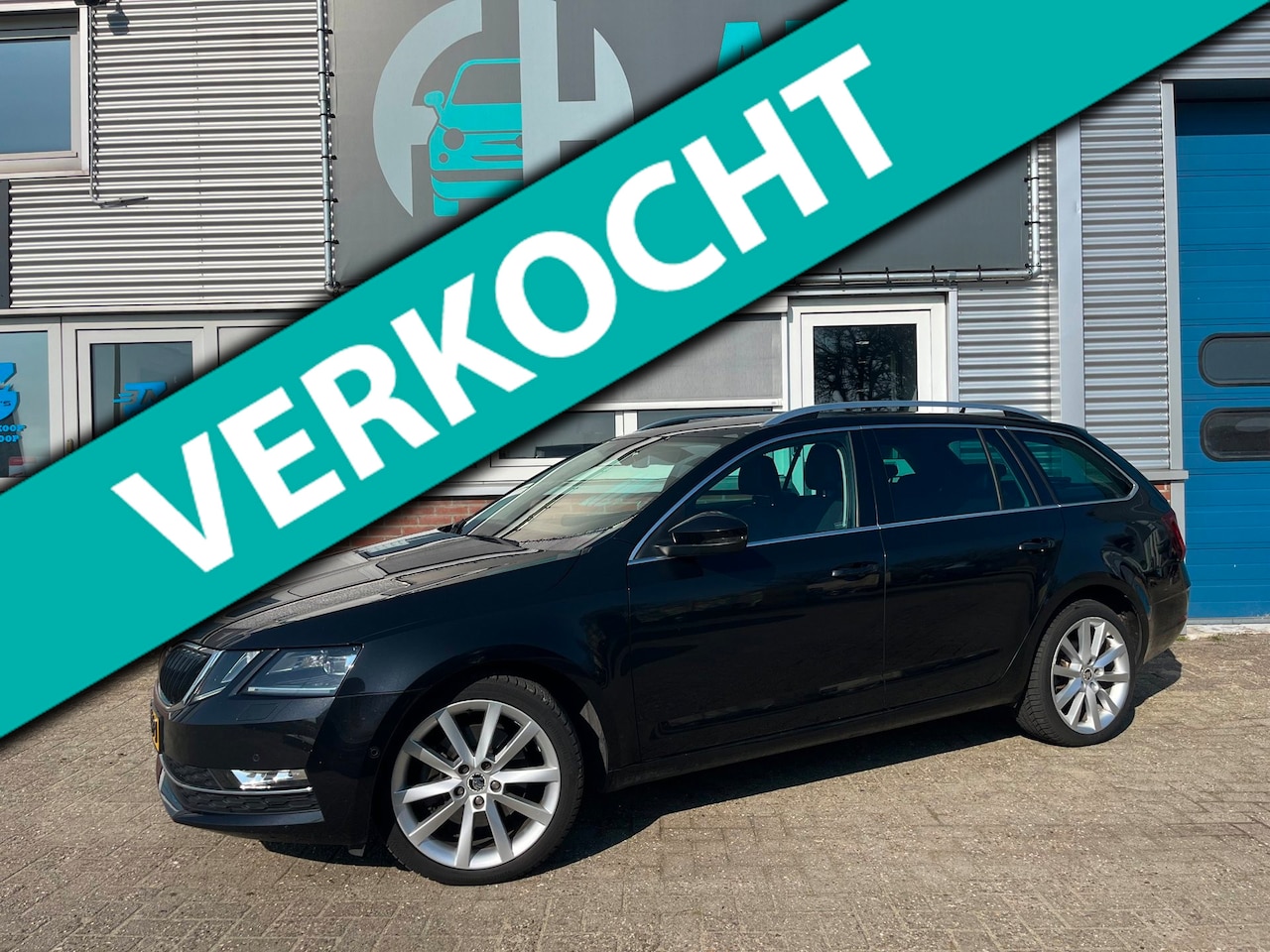 Skoda Octavia Combi - 1.8 TSI Greentech Style Business | BTW | orig. NL | Carplay - AutoWereld.nl