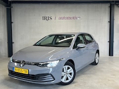 Volkswagen Golf - 1.0 eTSI - DSG - CarPlay - BTW - Camera - Trekhaak - Moonstone Grey