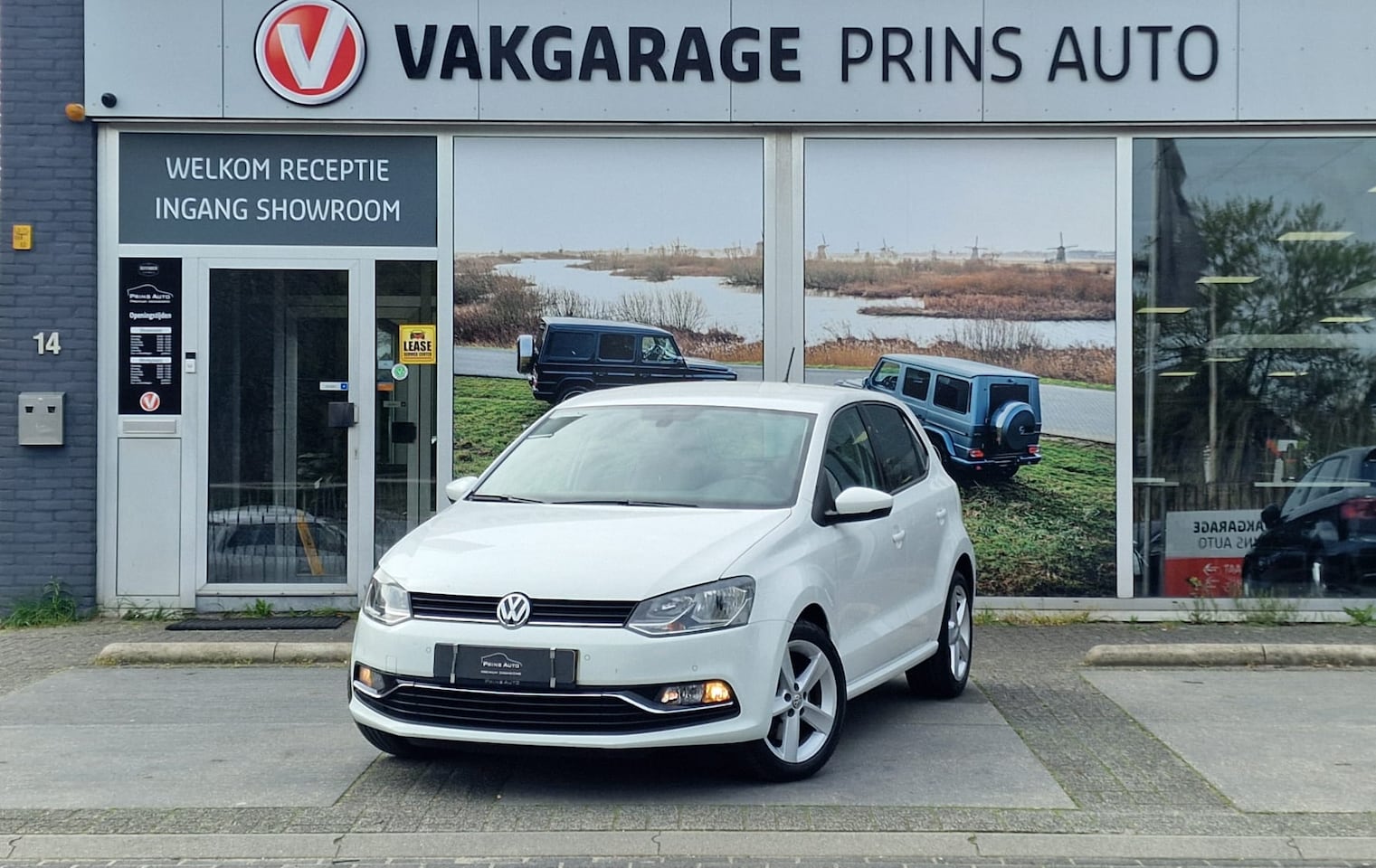 Volkswagen Polo - 1.2 TSI HIGHLINE |PARKEERSENSOREN|CRUISE|NAVI|TREKHAAK|BLUETOOTH|AIRCO| 18659 / 4872 - AutoWereld.nl