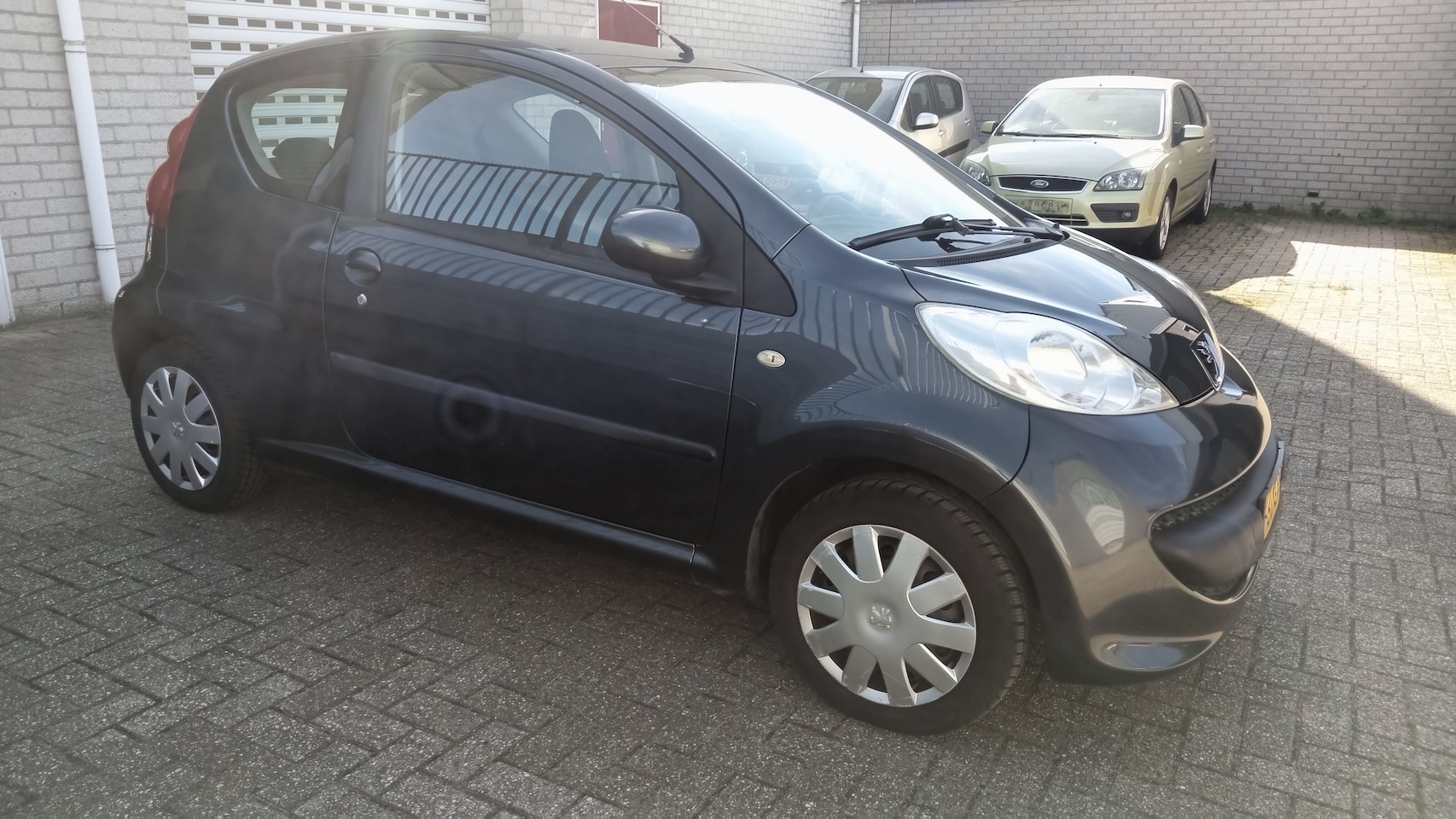 Peugeot 107 - 1.0-12V XS - AutoWereld.nl