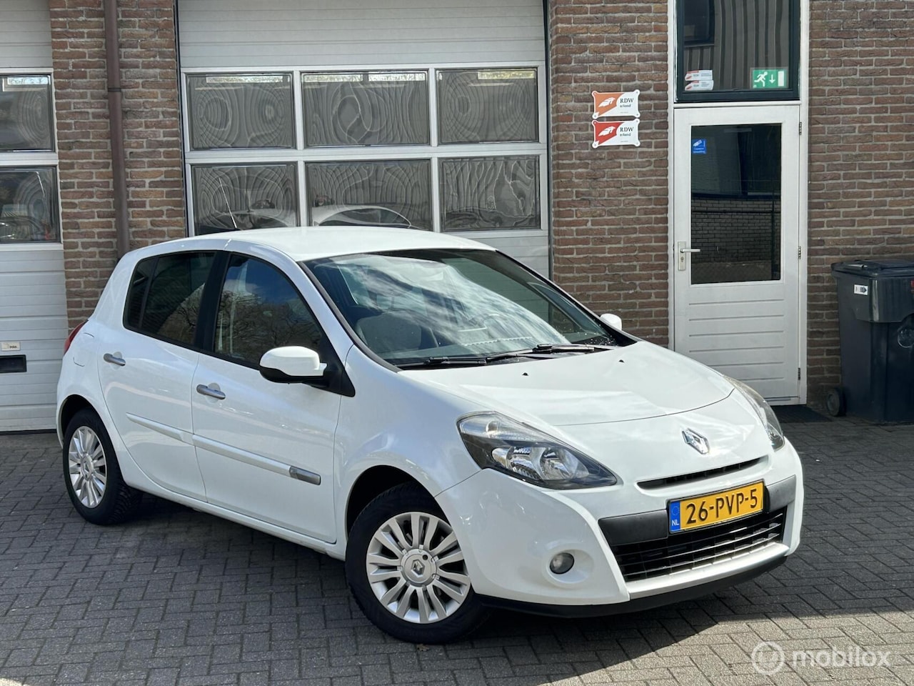 Renault Clio - 1.2 Collection | Clima | Cruise | Navi | - AutoWereld.nl