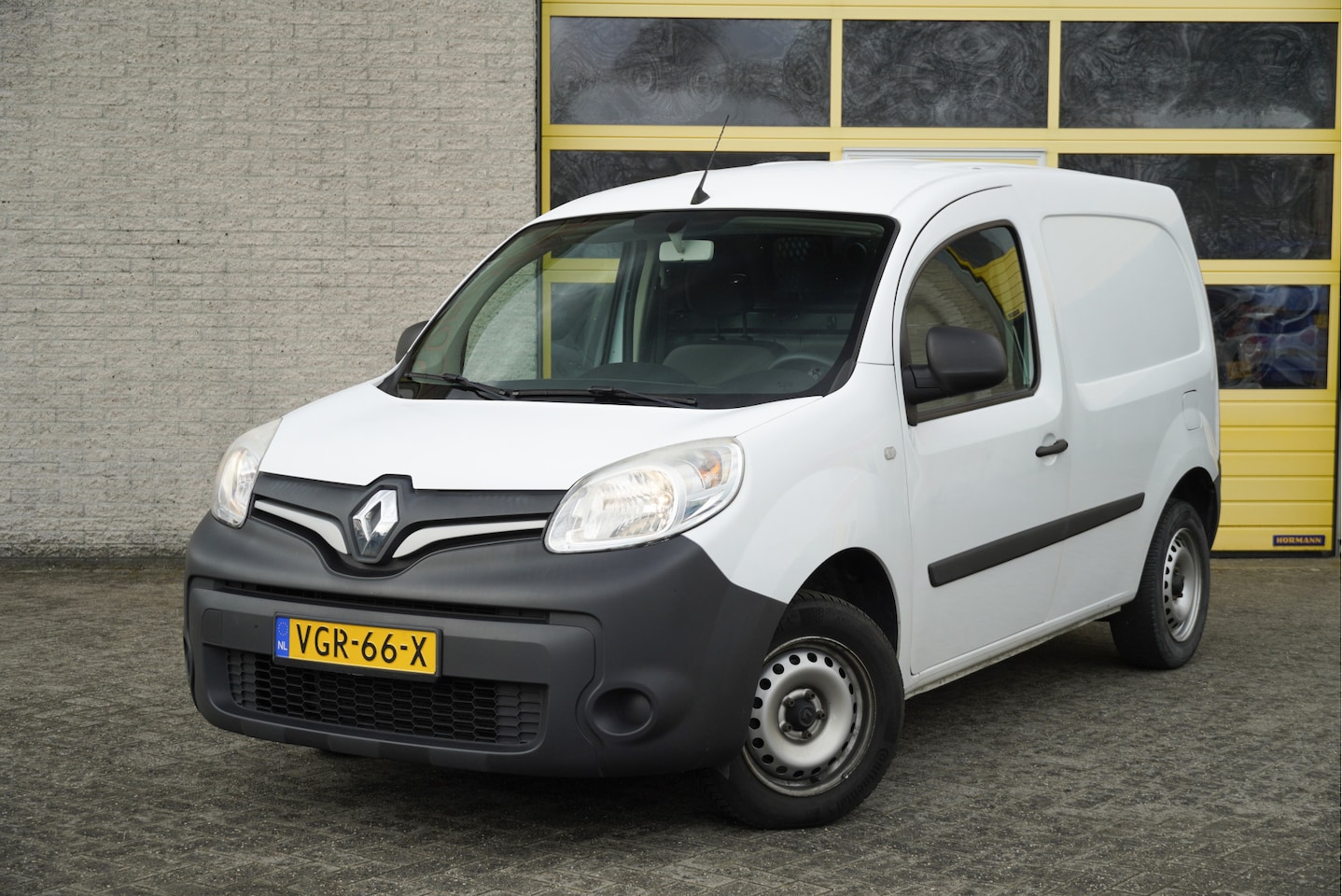 Renault Kangoo - 1.5 Blue dCi 80 Comfort BJ2020 Pdc | Trekhaak | Airco | Cruise control | Tussenschot+Raam - AutoWereld.nl
