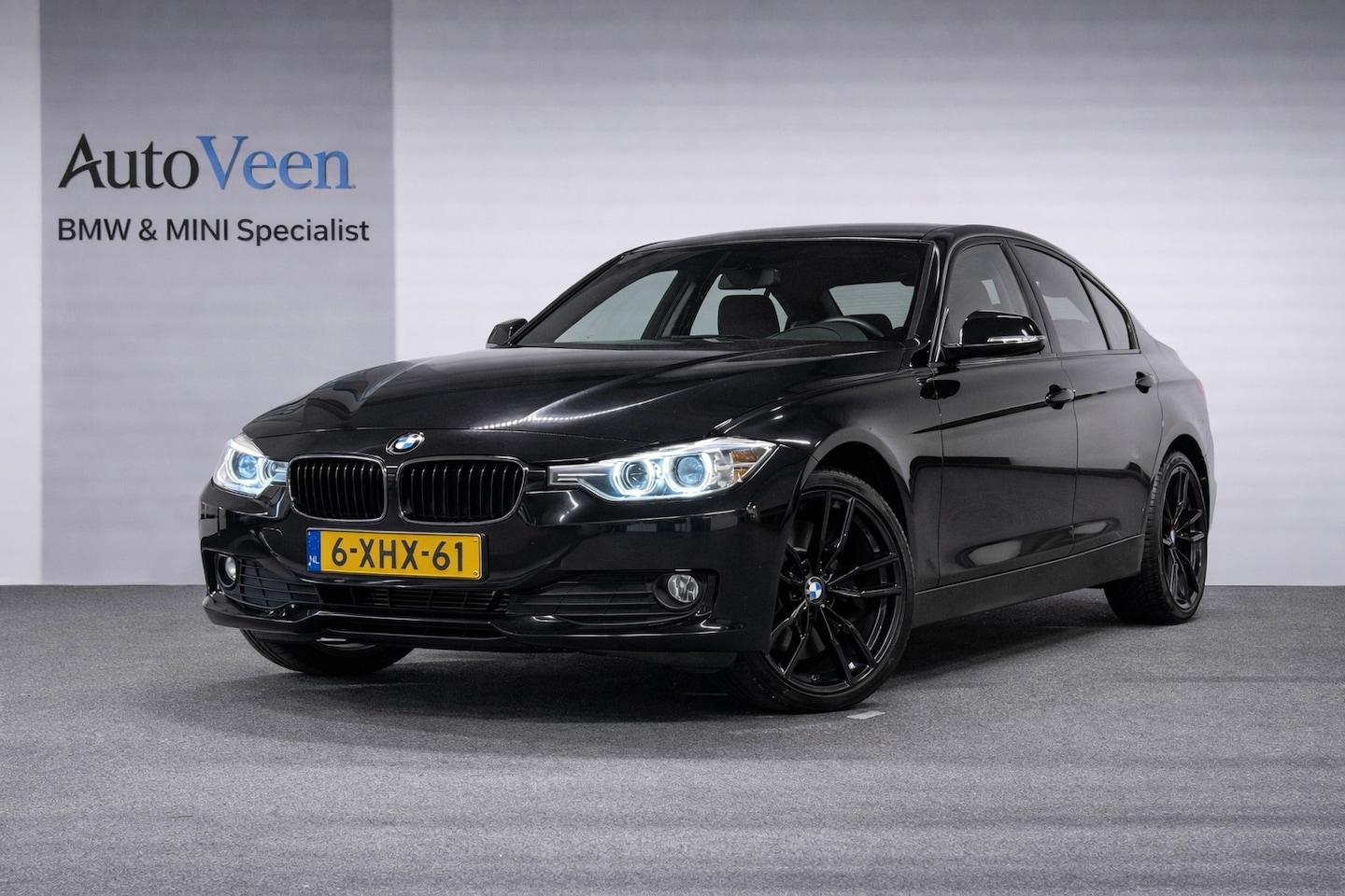 BMW 3-serie - 316i Executive (LED, NL AUTO, GROOT NAVI, CLIMA, CRUISE, PARKEERSENSOREN) - AutoWereld.nl