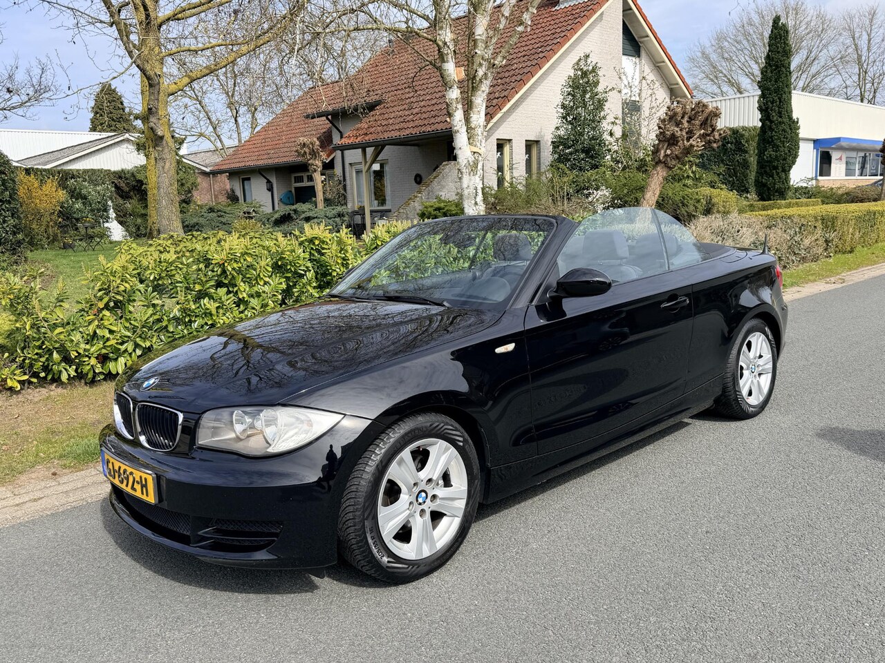 BMW 1-serie Cabrio - 120i 120i 170PK - AutoWereld.nl