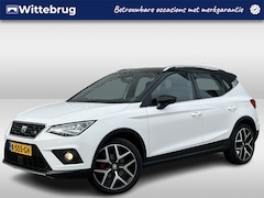 SEAT Arona - 1.0 TSI FR / Digitaal dashboard / Navigatie / App connect / Camera / Parkeersensoren V+A /