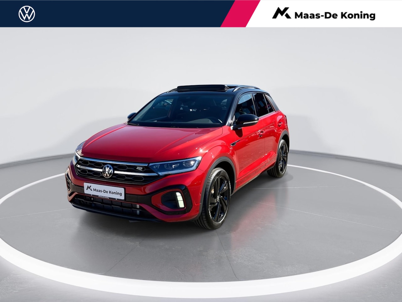 Volkswagen T-Roc - 1.5eTSI/150PK R-Line First Edition DSG · Panoramadak · Trekhaak · Camera + Parkeersensoren - AutoWereld.nl