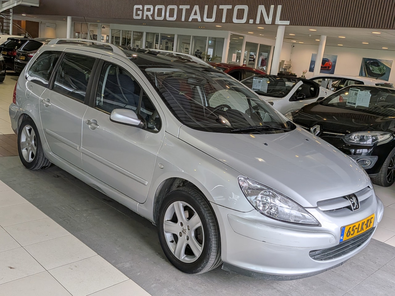 Peugeot 307 SW - 2.0 16V Automaat Airco, Cruise Control, Trekhaak, Stuurbekrachtiging - AutoWereld.nl