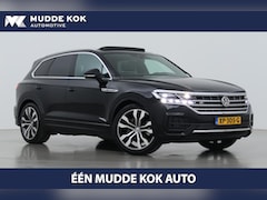 Volkswagen Touareg - 3.0 TDI R-Line | Panoramadak | Trekhaak | ACC | 21 Inch | Luchtvering