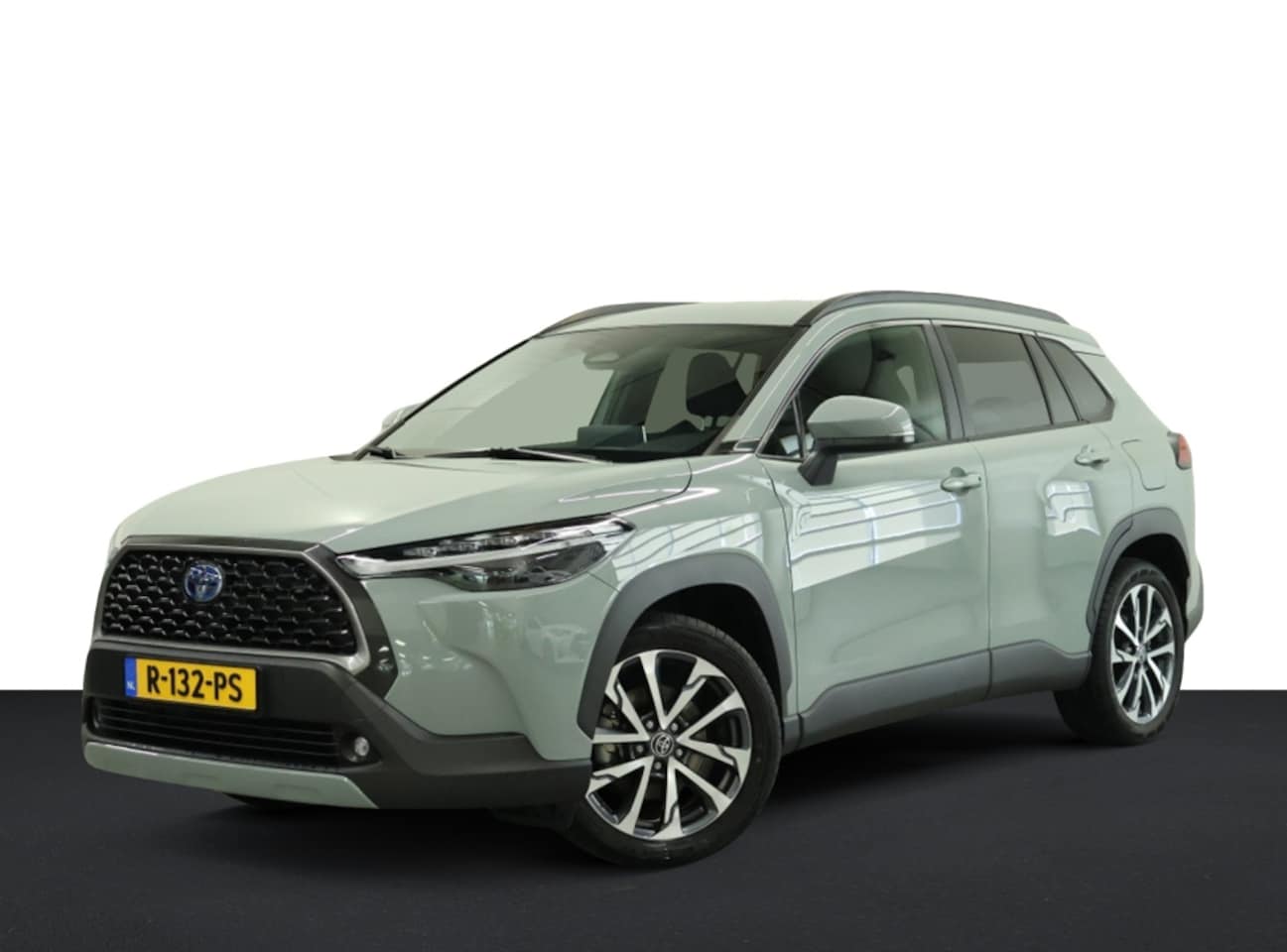 Toyota Corolla Cross - 2.0 Hybrid First Edition | NL auto - AutoWereld.nl