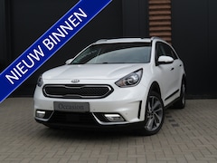 Kia Niro - 1.6 GDi Hybrid ExecutiveLine 1e Eigenaar Airco ACC Cr-Control CarPlay Schuifdak