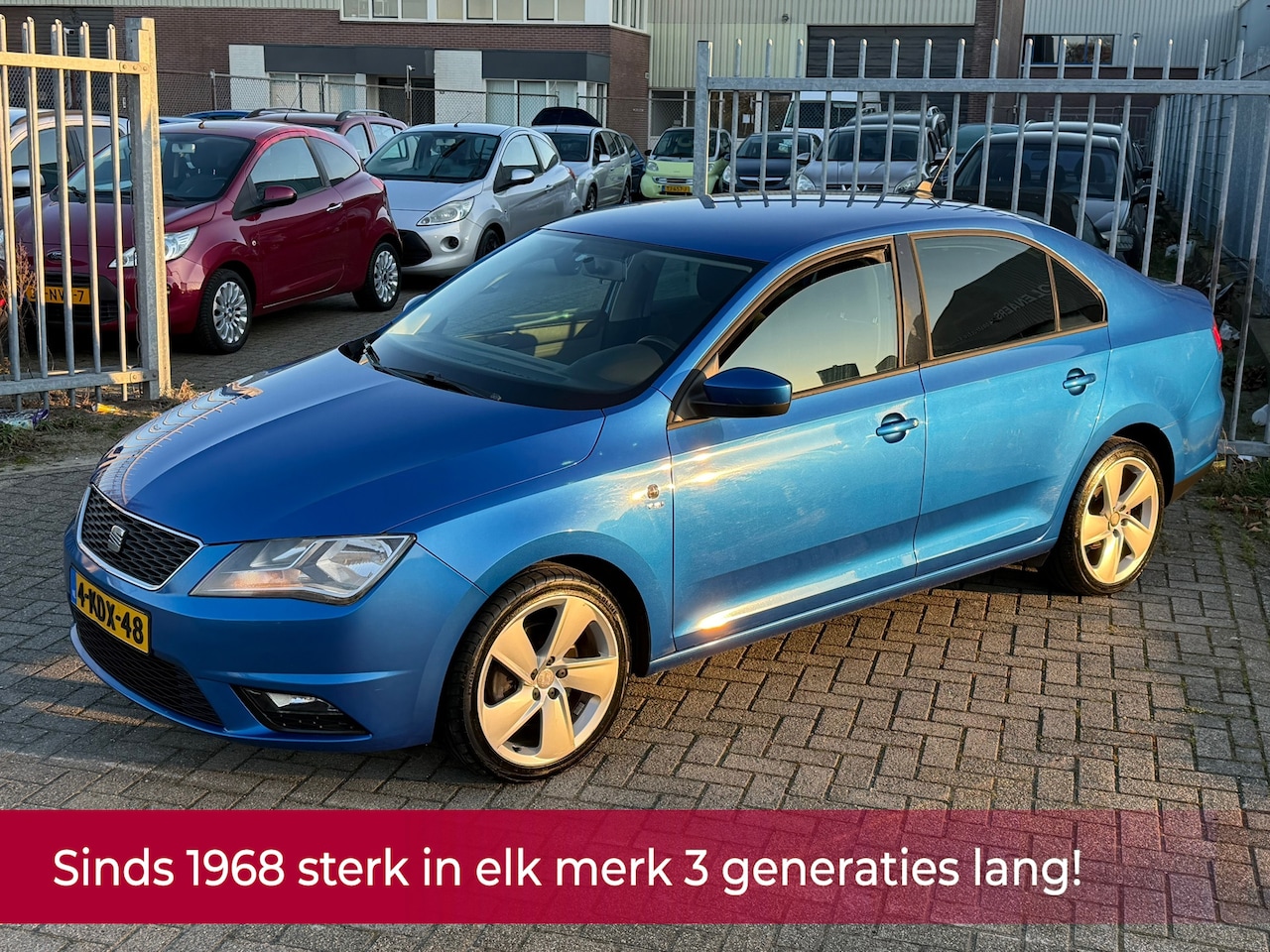 SEAT Toledo - 1.2 TSI Businessline High NL AUTO NAP 2e eigenaar! NAVI l Cruise l TREKHAAK l PDC l TOPSTA - AutoWereld.nl