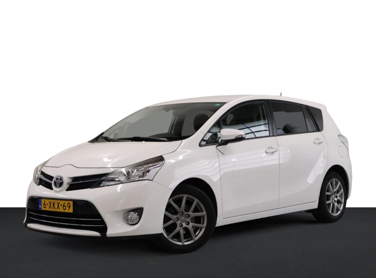 Toyota Verso - 1.6 VVT-i Business 1.6 VVT-i Business - AutoWereld.nl