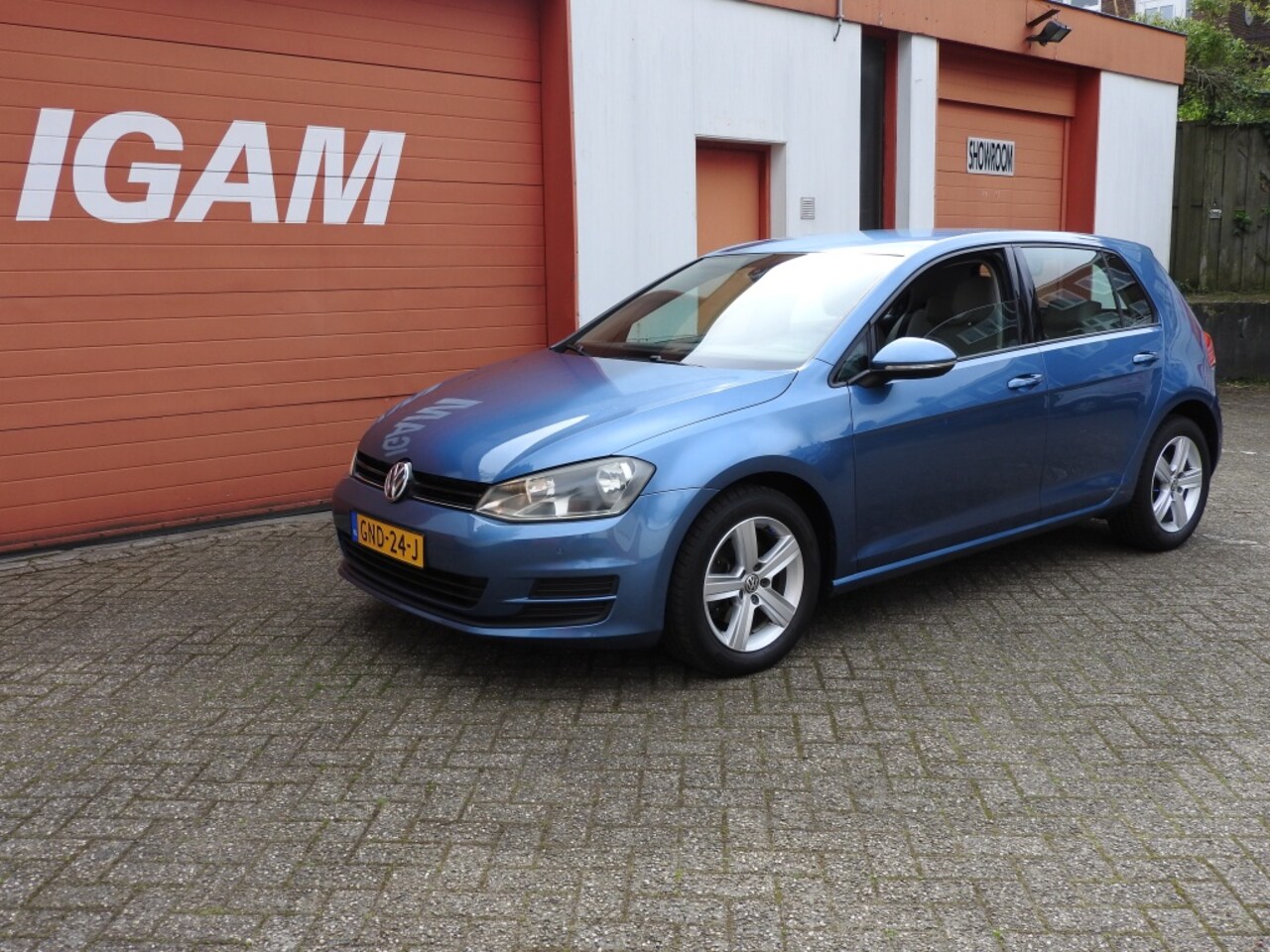 Volkswagen Golf - 1.2 TSI Trendline 1.2 TSI Trendline, Airco, parkeerass. lichtmet velgen, media - AutoWereld.nl