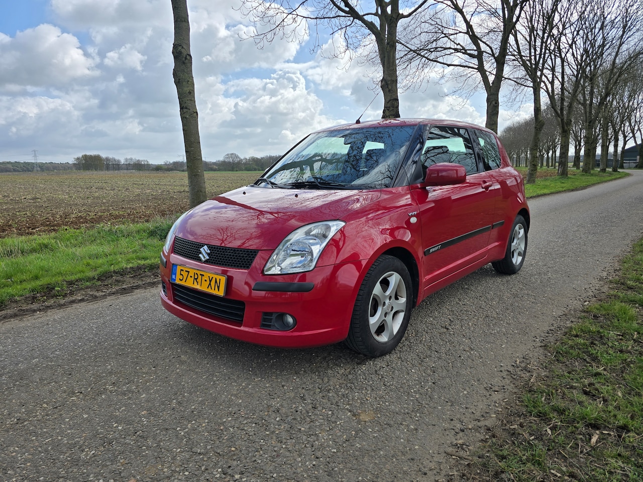 Suzuki Swift - 1.5 Exclusive - AutoWereld.nl