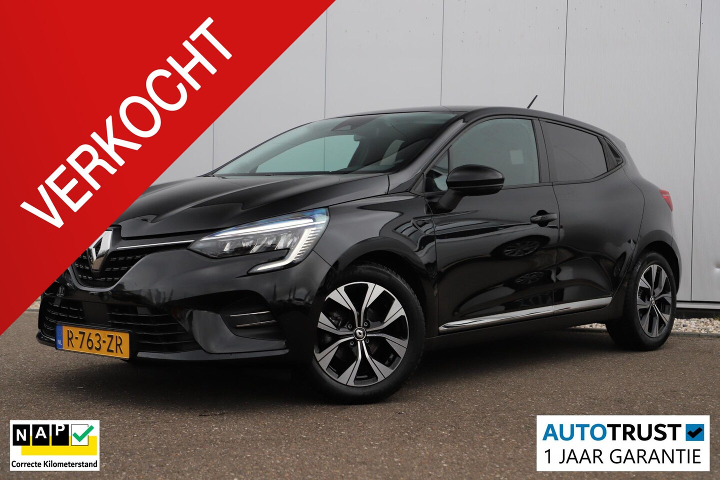 Renault Clio - 1.0 TCe 90 Evolution 16 inch LMV Navigatie Carplay Android Climate Control LED Parkeersens - AutoWereld.nl