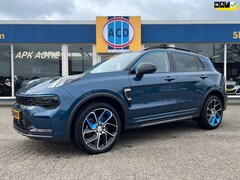 Lynk & Co 01 - 1.5 261pk PHEV 7DCTH | Orig.NL | PanoramaDak | 360 graden Camera | Carplay |