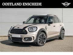 MINI Countryman - Cooper SE ALL4 JCW Automaat / Panoramadak / Achteruitrijcamera / Comfortstoelen / Active C