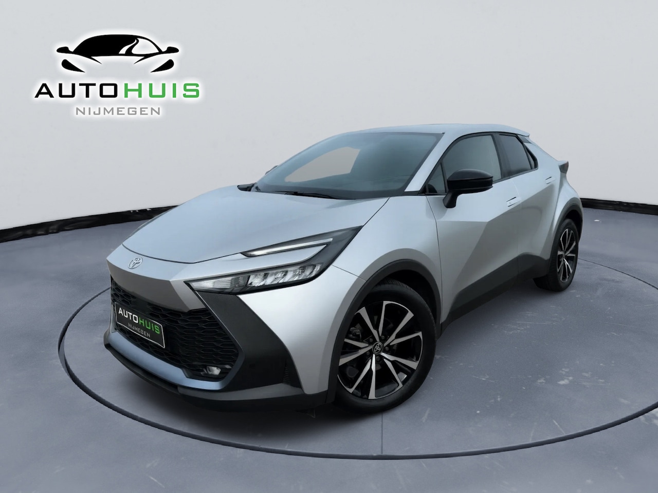 Toyota C-HR - Toyota C-HR 1.8 Hybrid Flow CVT Apple carplay Stoelverwarming Stuurverwarming Camera - AutoWereld.nl